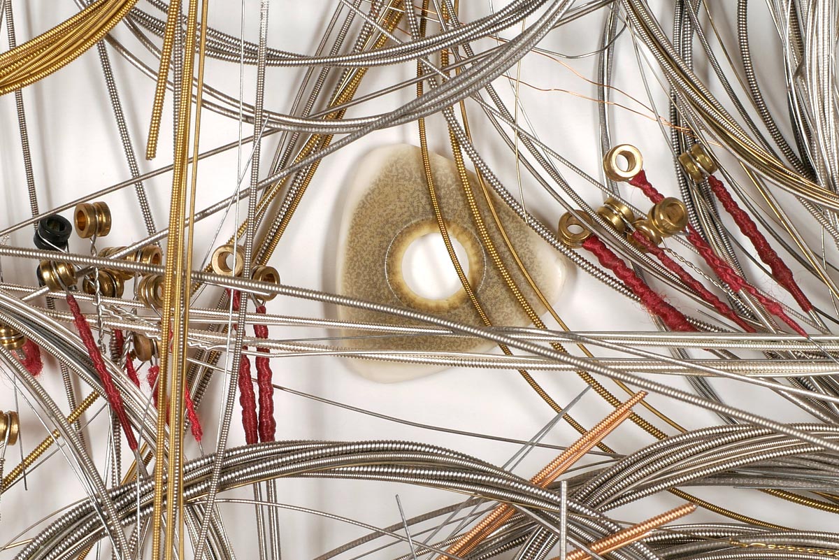 guitarstrings and pick -  german klang